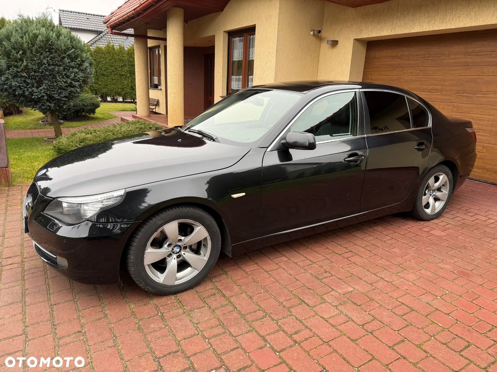 BMW Seria 5 525d - 9