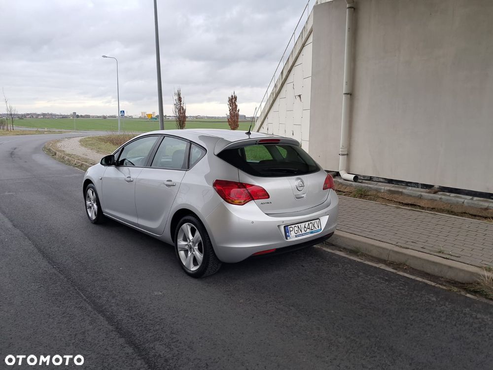 Opel Astra 1.6 111 - 3