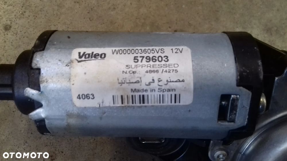 silniczek wycieraczki tył 4F9955711B A6 C6 kombi - 3