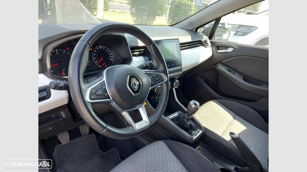 Renault Clio 1.0 TCe Limited Bi-Fuel - 11