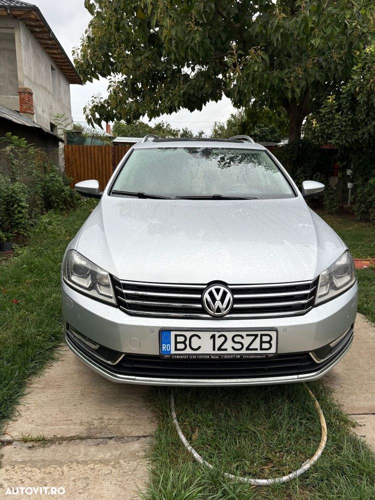 Volkswagen Passat Variant 2.0 TDI BlueMotion Technology DSG Highline - 1