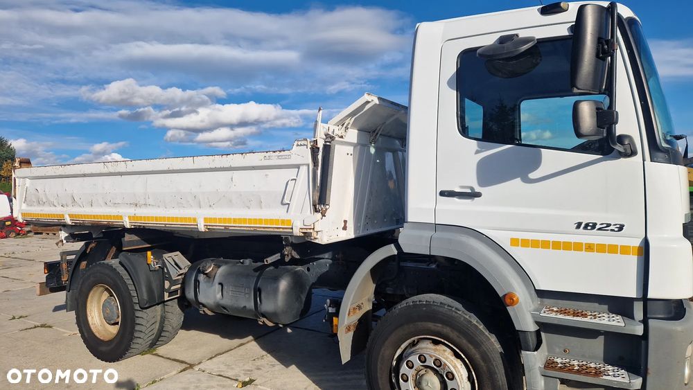 Mercedes-Benz Axor 1823 - 2