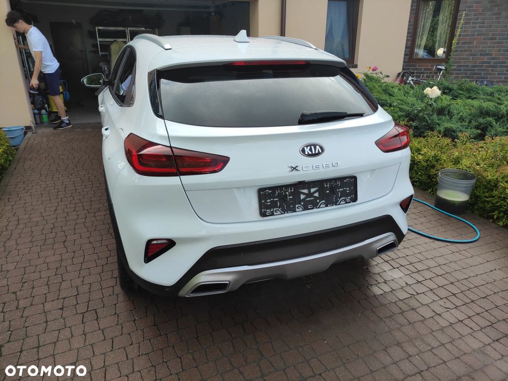 Kia XCeed - 8
