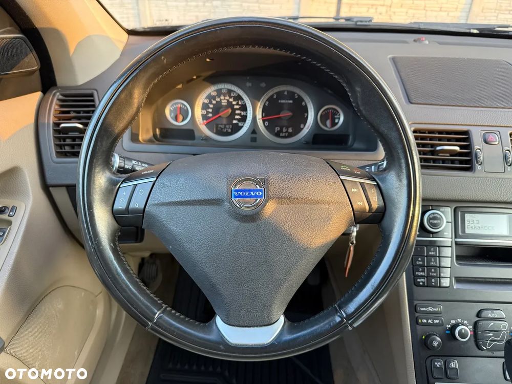 Volvo XC 90 3.2 AWD Executive - 25