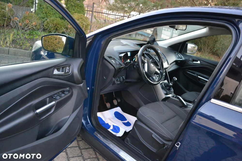 Ford Kuga - 5