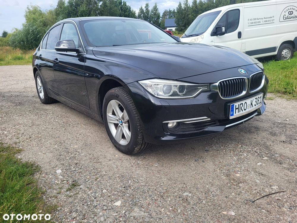 BMW Seria 3 320i Sport Line - 3