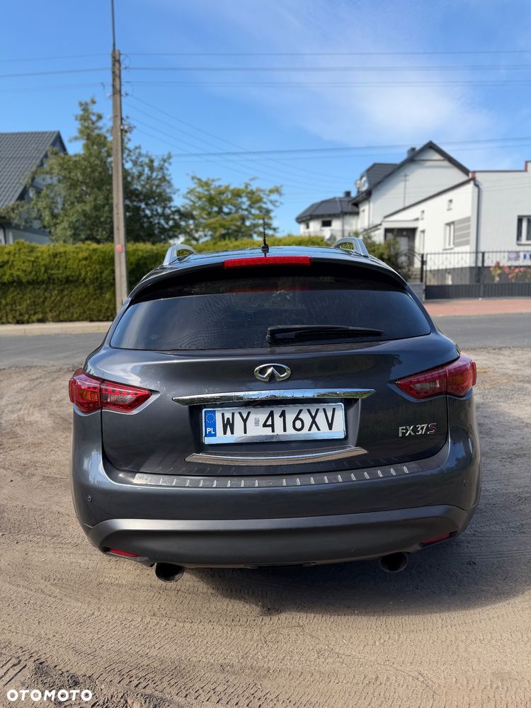 Infiniti FX FX37 S Premium - 9