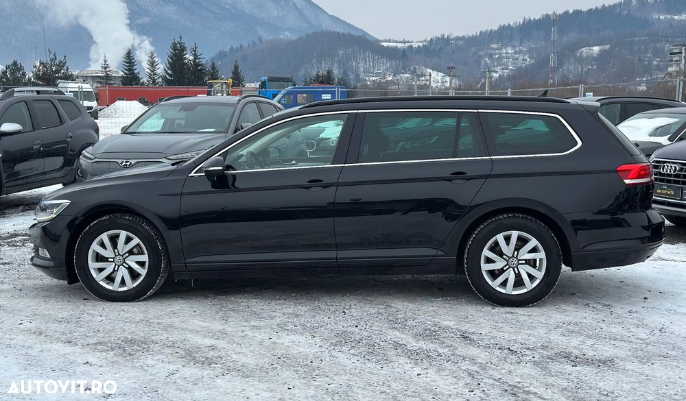 Volkswagen Passat 2.0 TDI DSG (BlueMotion Technology) Comfortline - 9