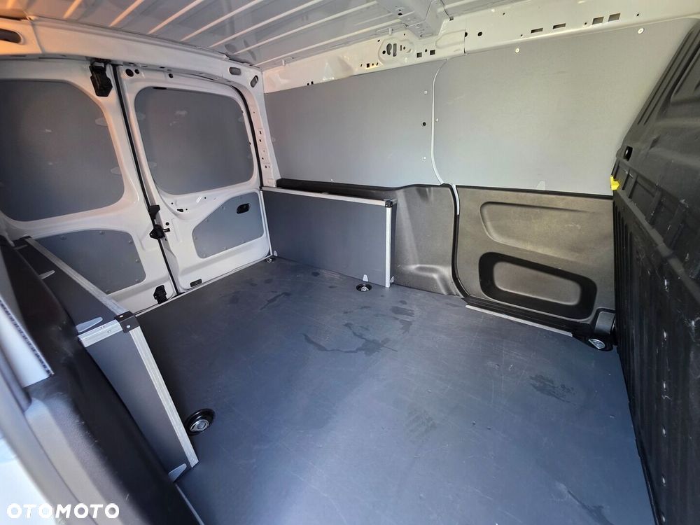 Toyota PROACE CITY - 26