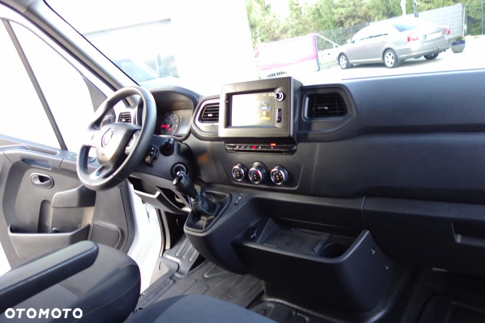 Renault Master 2.3  Dci 150 KM L2H2 Klima Kamera - 22