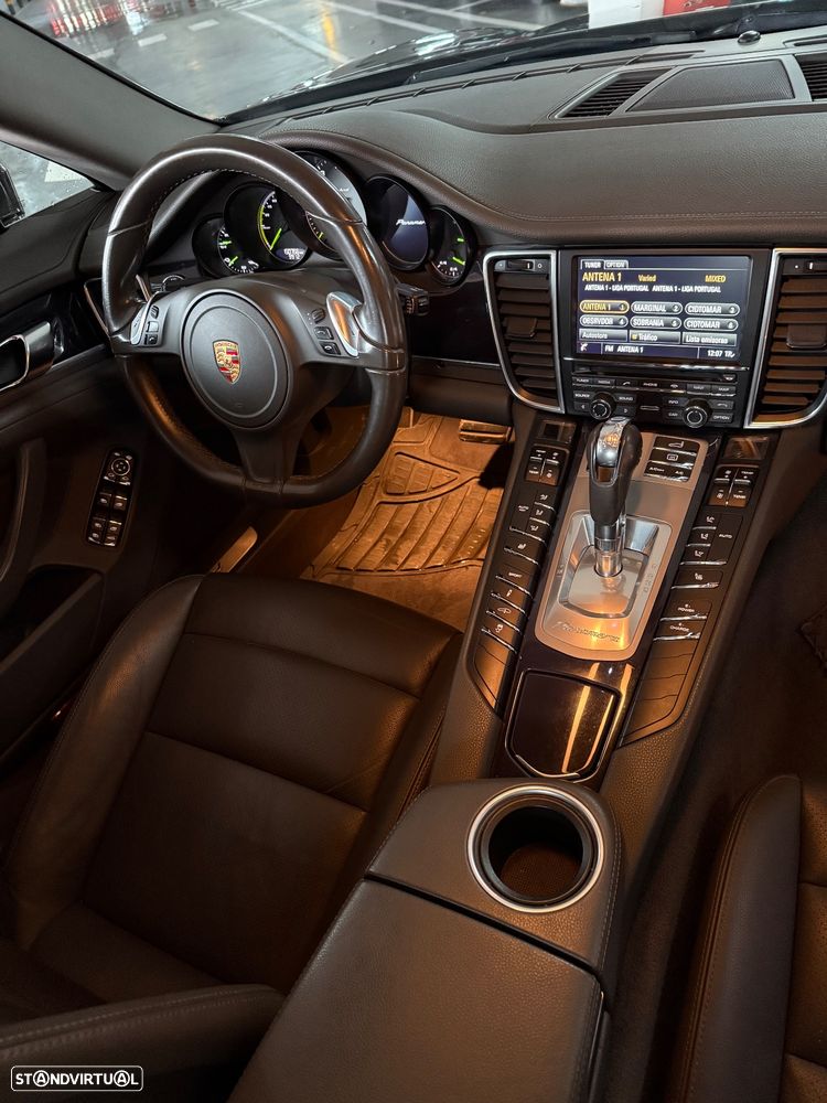 Porsche Panamera S E-Hybrid - 12