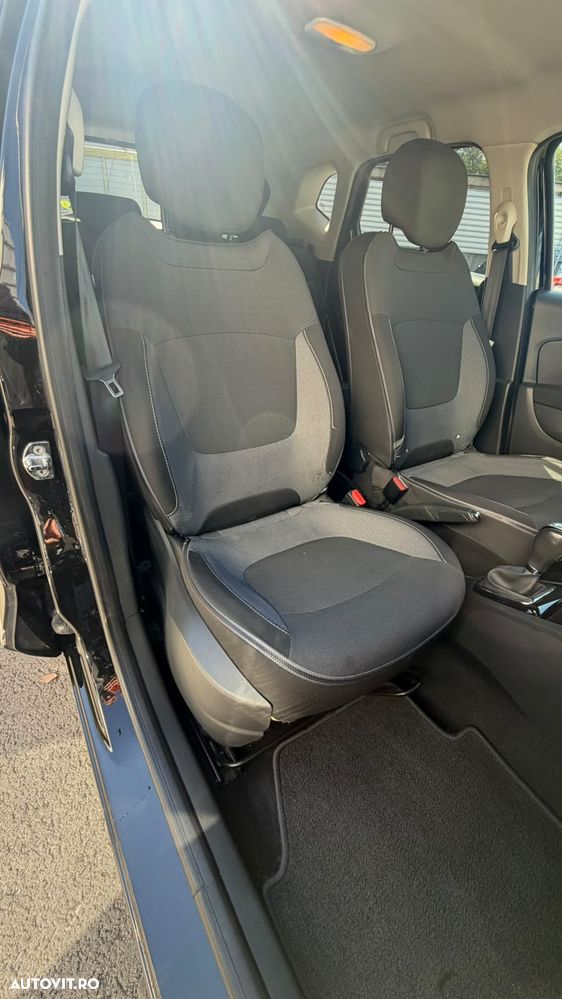 Renault Captur - 17