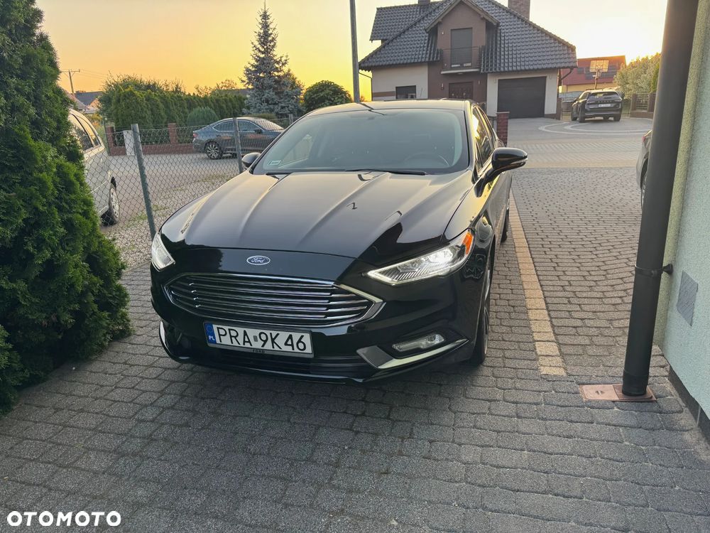 Ford Fusion - 1