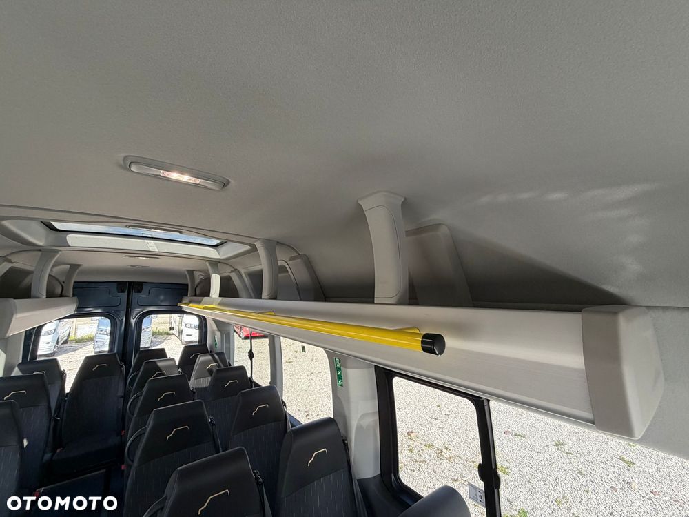 Ford Transit - 17