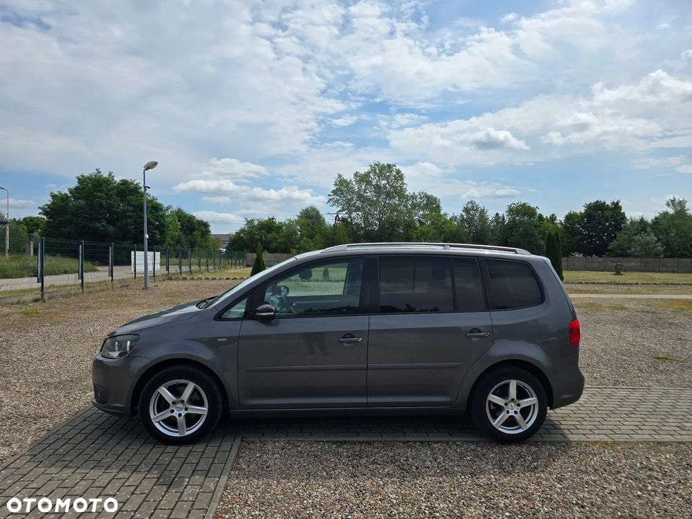 Volkswagen Touran 1.6 TDI DPF BlueMotion Technology DSG MATCH - 9
