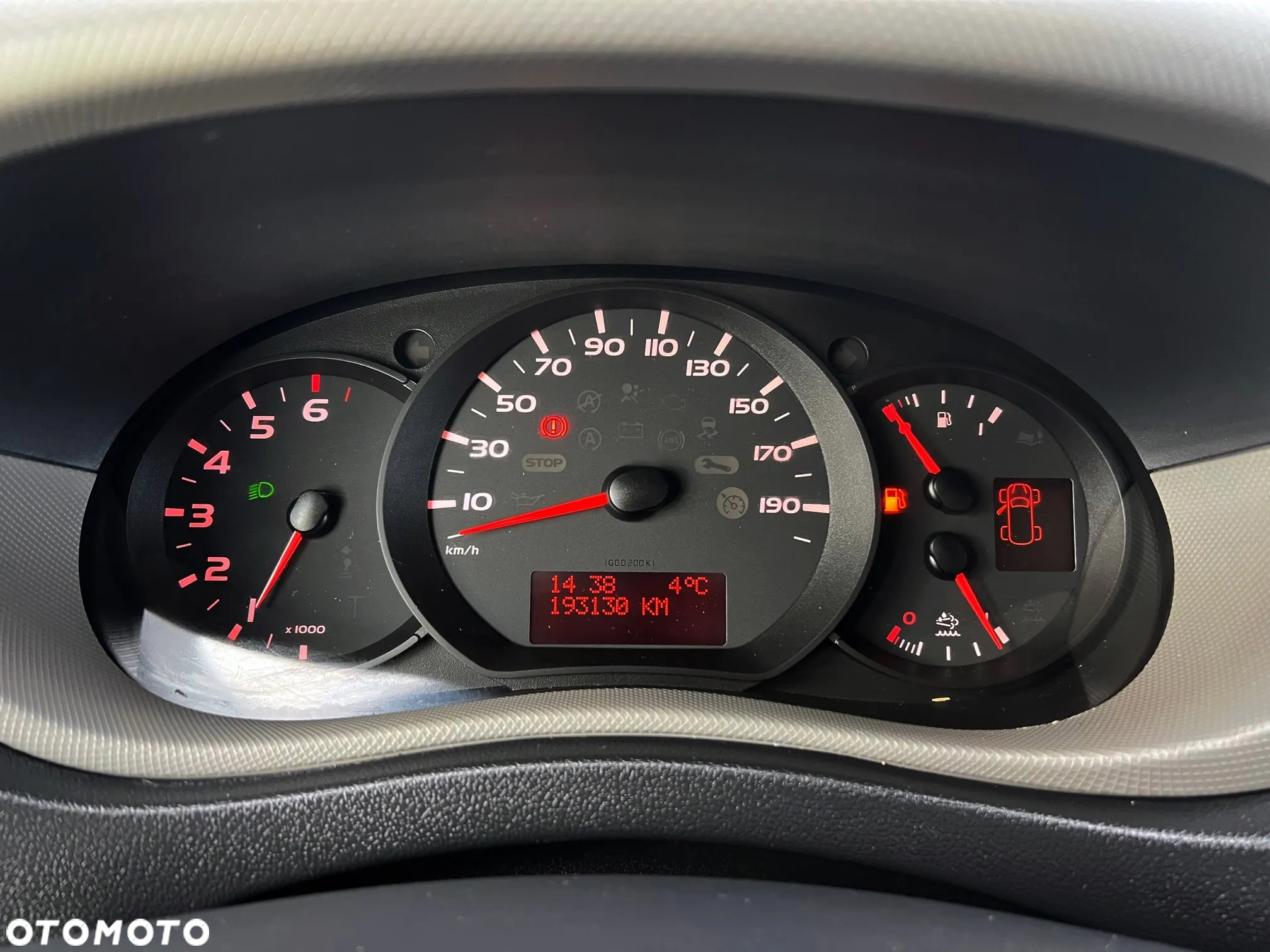 Renault Master 145 DCi Kontener Chłodnia Dwie komory Komorówka Nikso-podwoziowa Zarejestrowany - 11