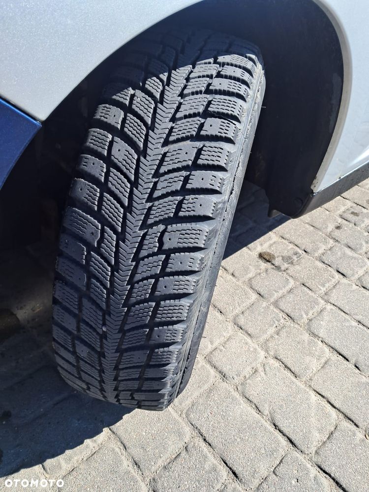 Peugeot 207 95 VTi Family - 15