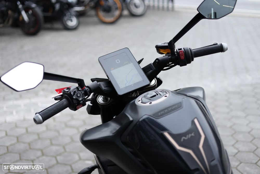 CF Moto 800NK - 5