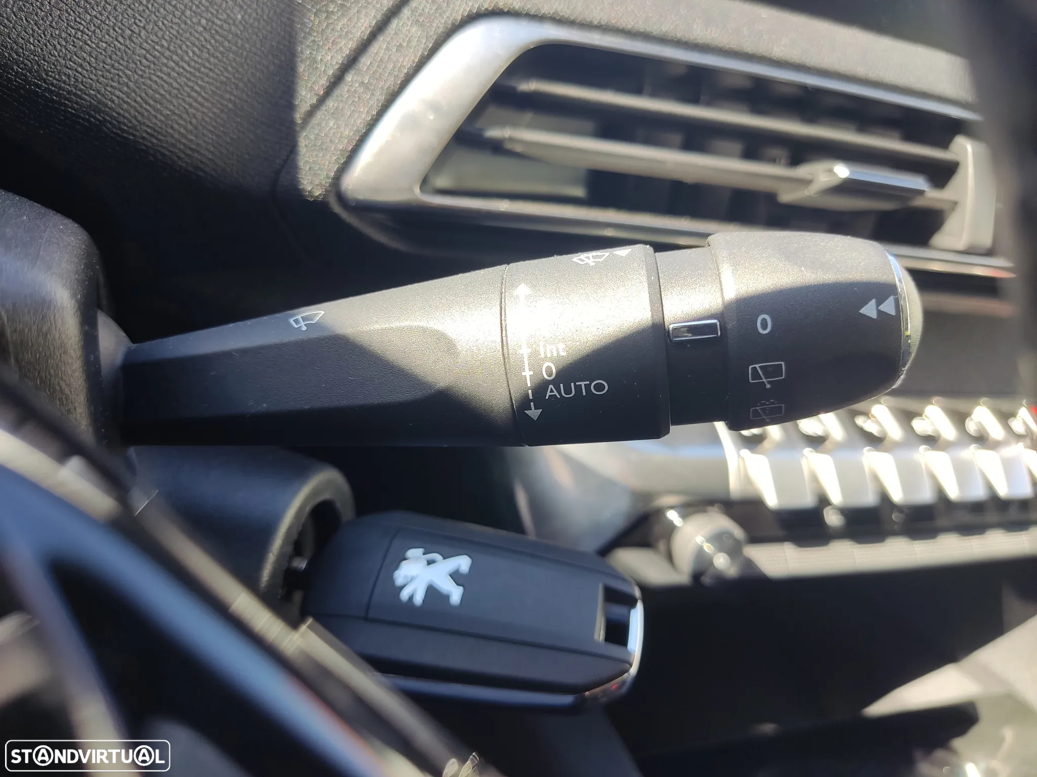Peugeot 3008 1.5 BlueHDi Allure - 28