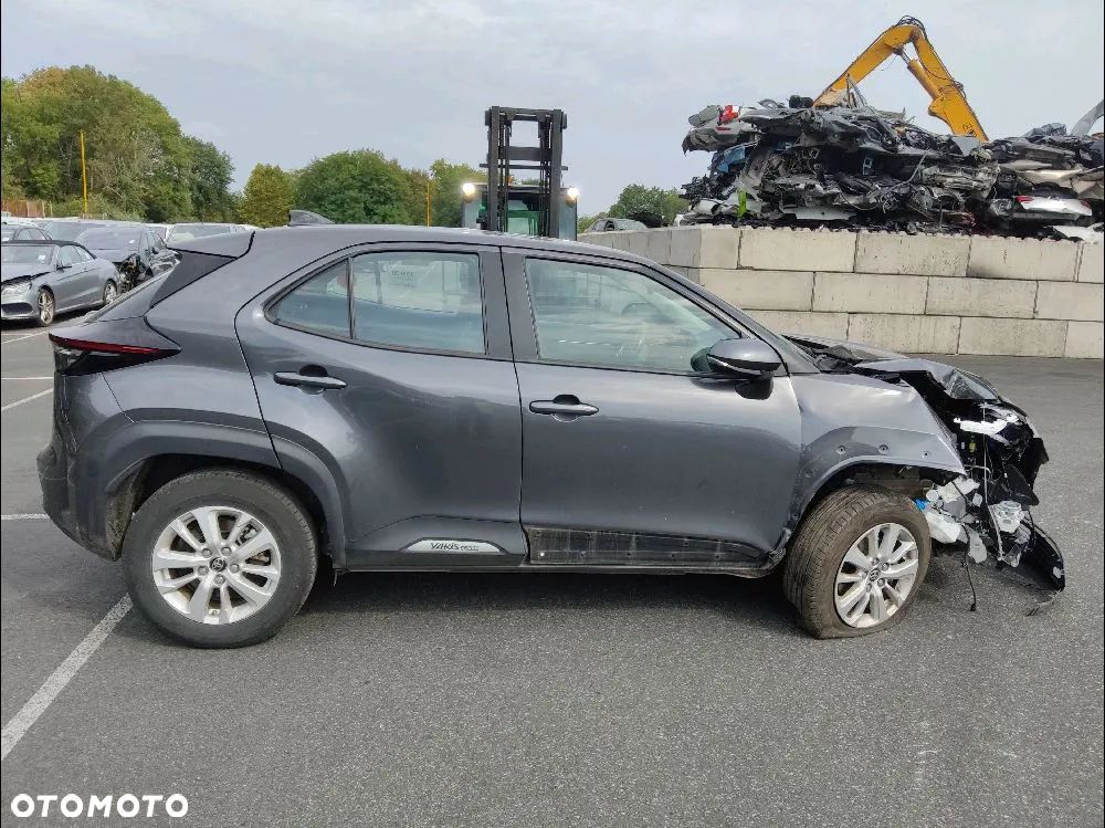 Toyota Yaris Cross Hybrid 1.5 Comfort - 1