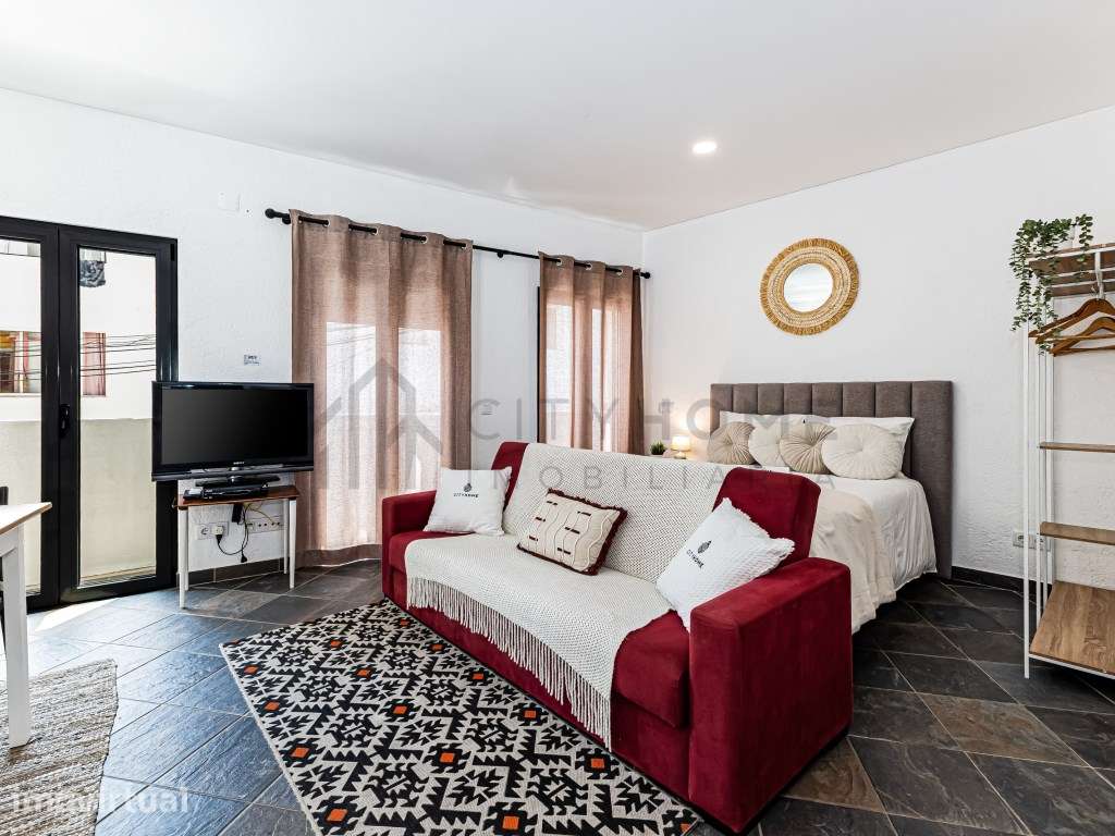 Moradia T0+1 em Loft com 2 wcs e garagem no Centro Histórico de Alb... - Grande imagem: 3/26