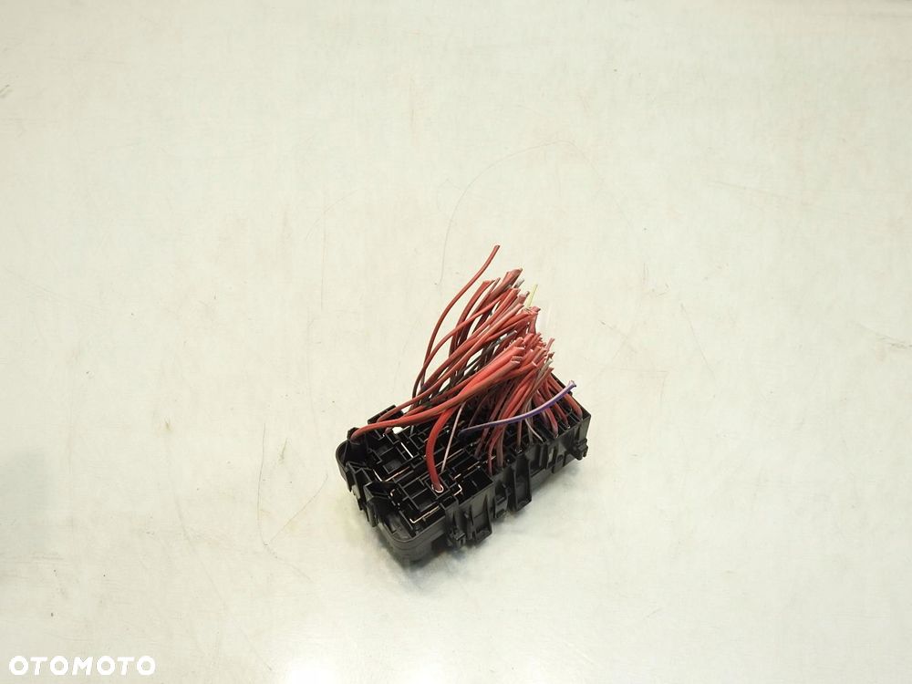 SKRZYNKA BEZPIECZNIKÓW RENAULT SCENIC III 2.0 DCI 1801330-1C - 3