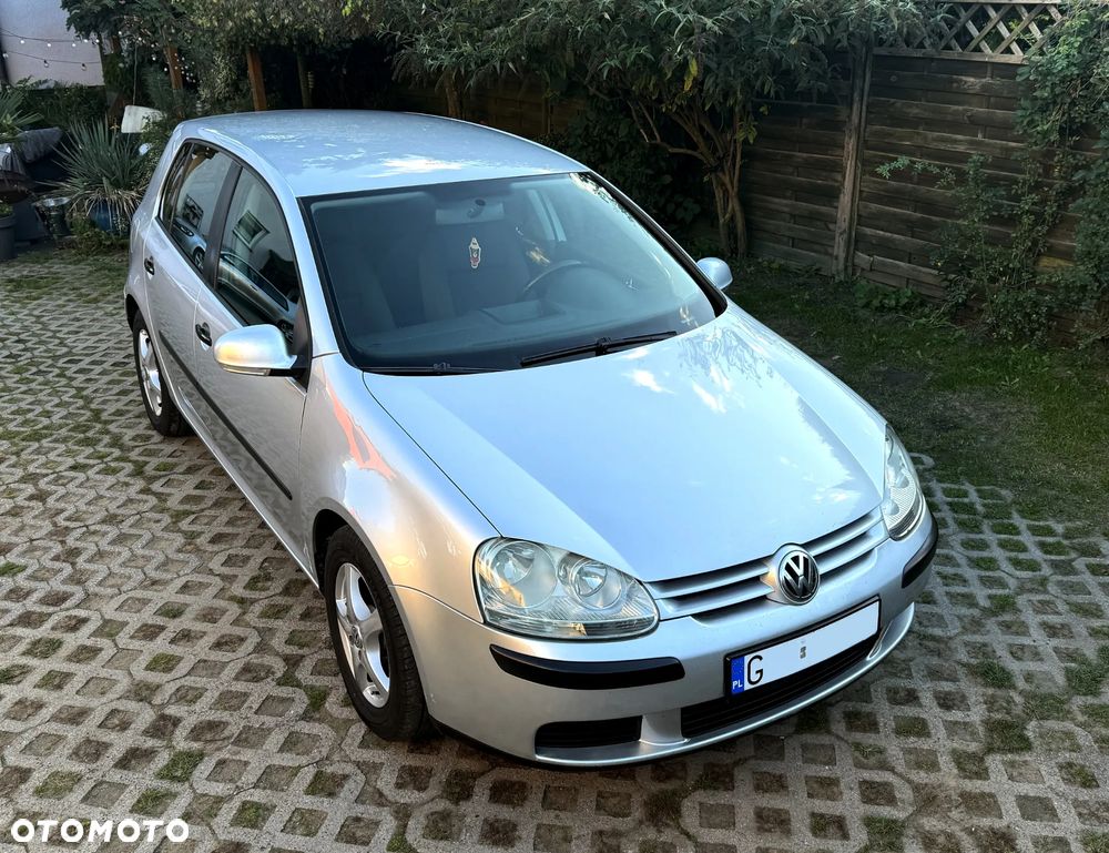 Volkswagen Golf V 1.9 TDI Trendline - 3