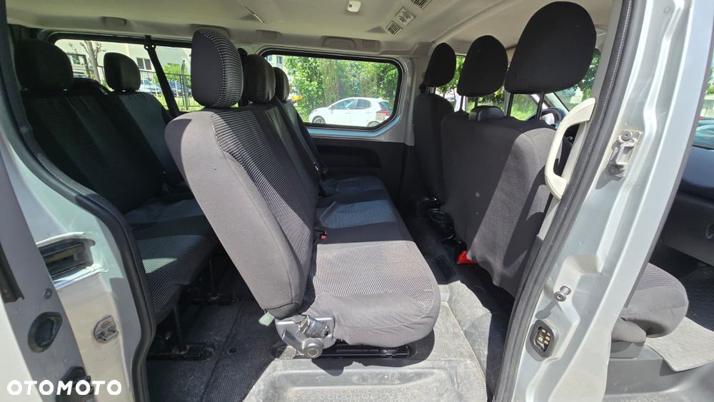 Opel Vivaro L1H1 2.7t Essentia Business - 13
