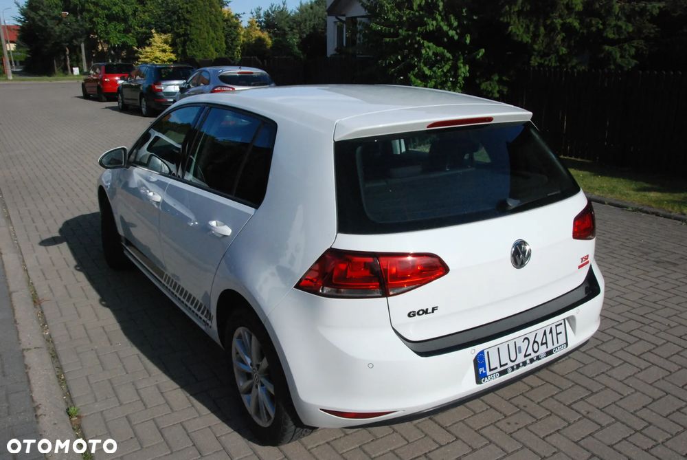 Volkswagen Golf 1.2 TSI Comfortline - 4