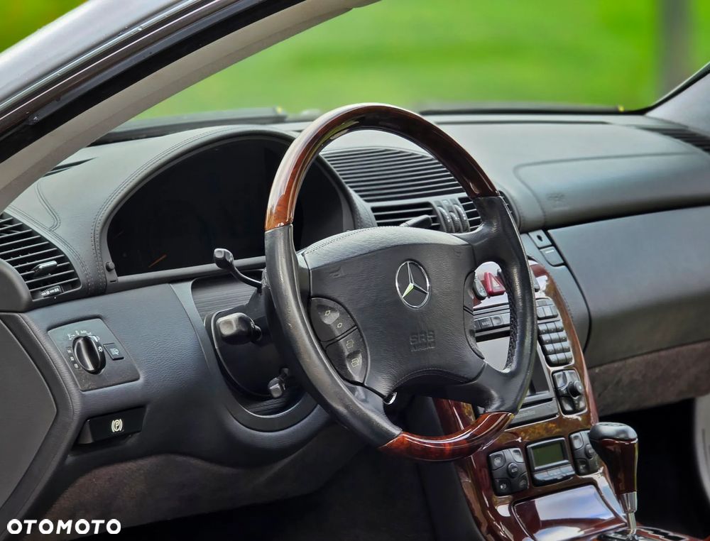 Mercedes-Benz CL 500 7G-TRONIC - 22
