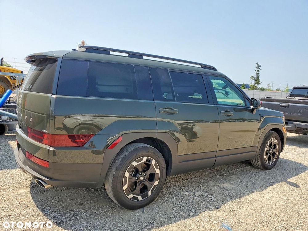 Hyundai Santa Fe - 4