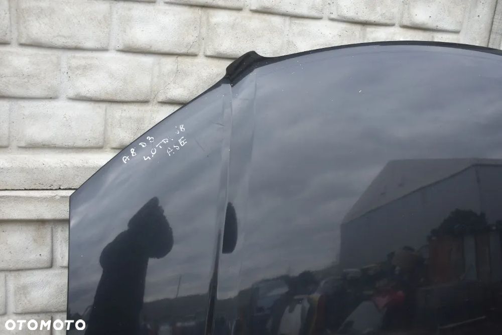 MASKA POKRYWA SILNIKA AUDI A8 D3 LZ9W PRZED LIFT - 2