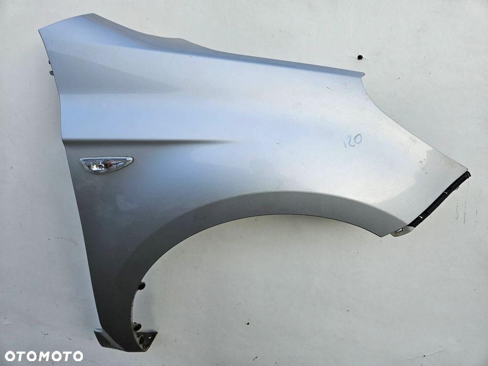 HYUNDAI I20 BŁOTNIK PRAWY PRZÓD PRZEDNI - 1