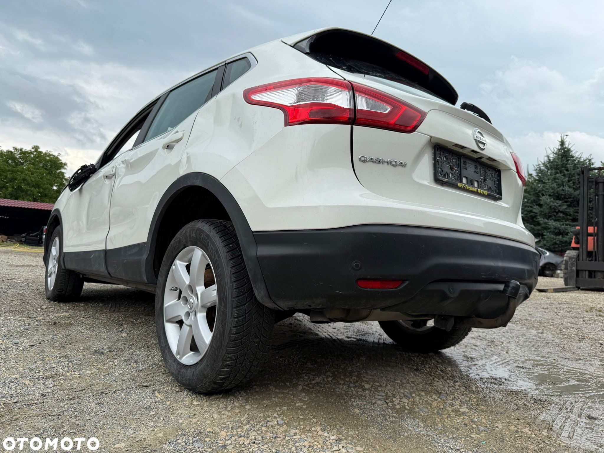 Nissan Qashqai 1.6 dCi TEKNA - 22