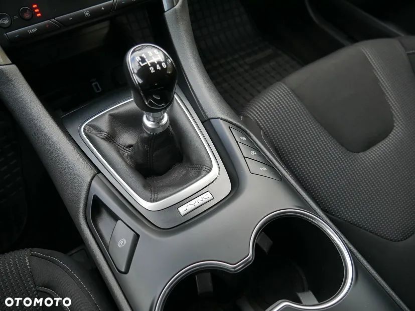 Ford Mondeo 2.0 TDCi Titanium - 23