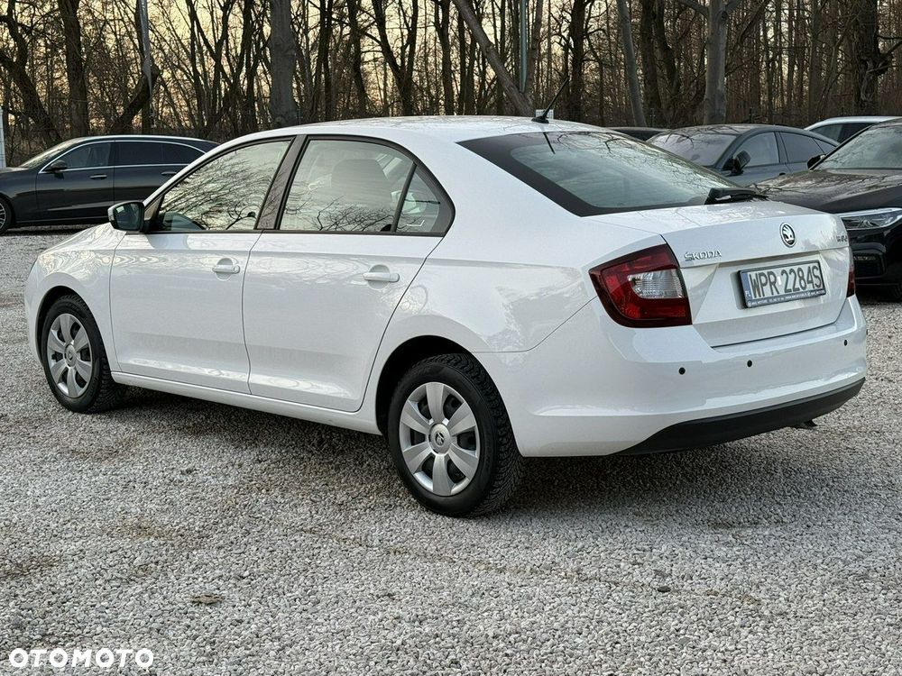 Skoda RAPID - 6