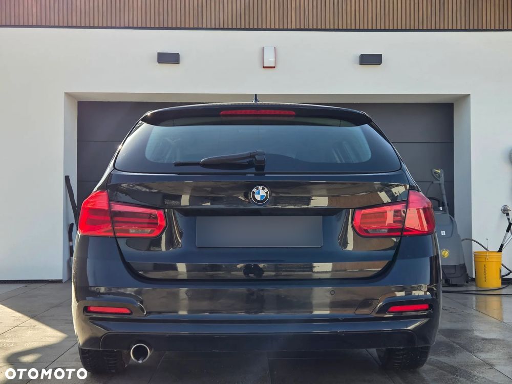 BMW Seria 3 318d - 3