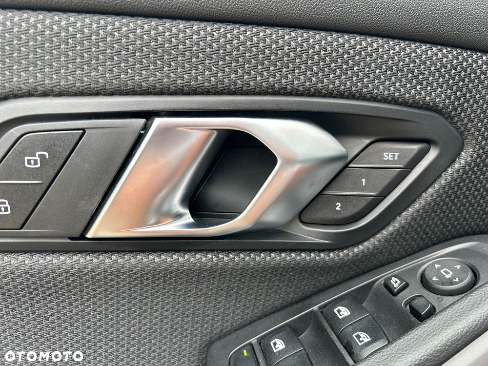 BMW Seria 3 320d MHEV Advantage sport - 39