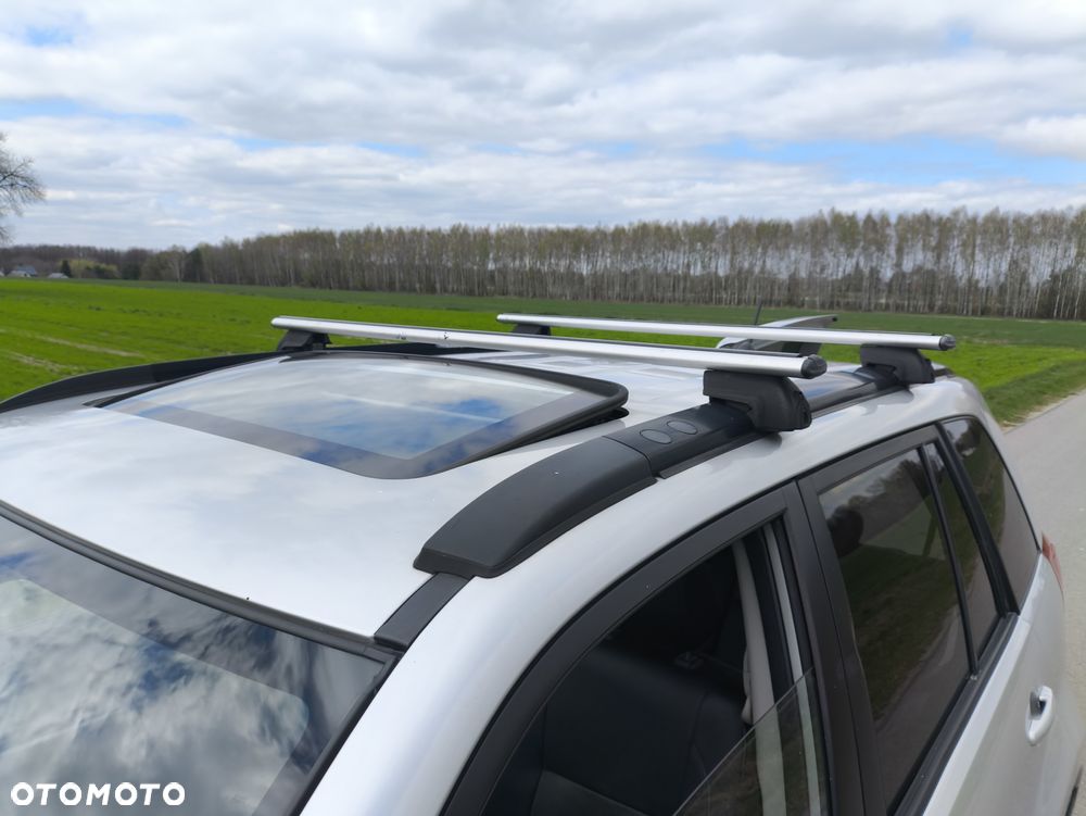 Suzuki Grand Vitara 2.0 Comfort + - 7