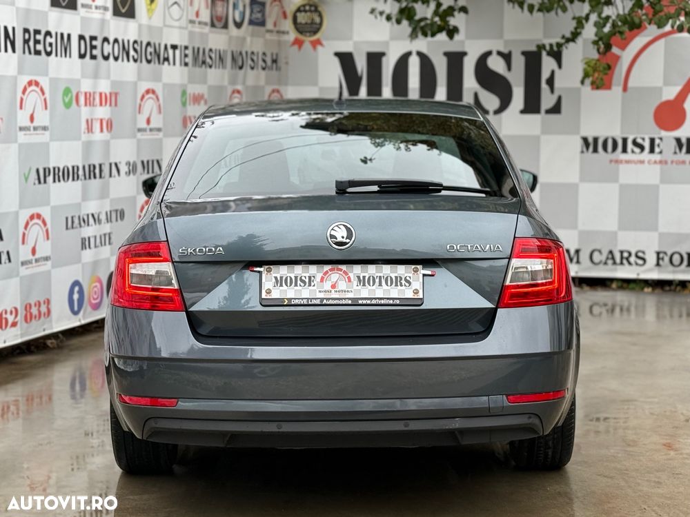 Skoda Octavia 1.6 TDI DSG Style - 5