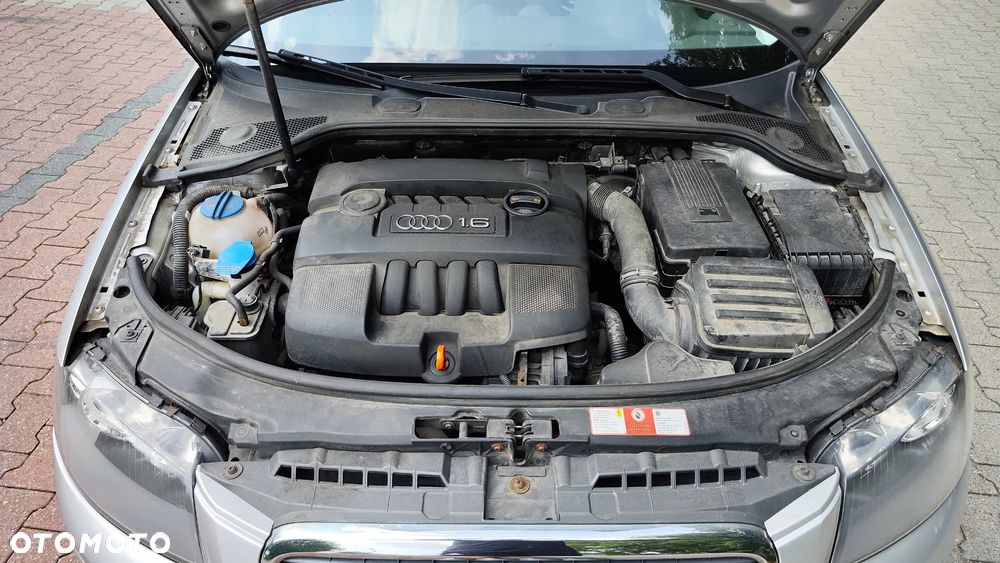 Audi A3 Sportback 1.6 Attraction - 34