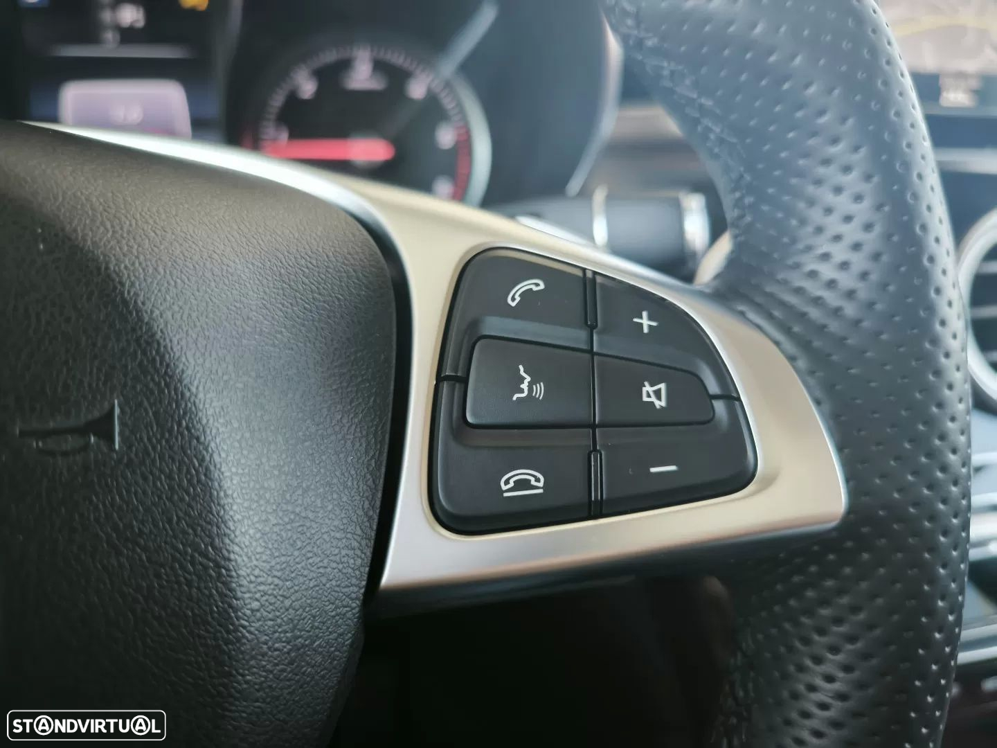 Mercedes-Benz GLC 250 d Coupé AMG Line 4-Matic - 48