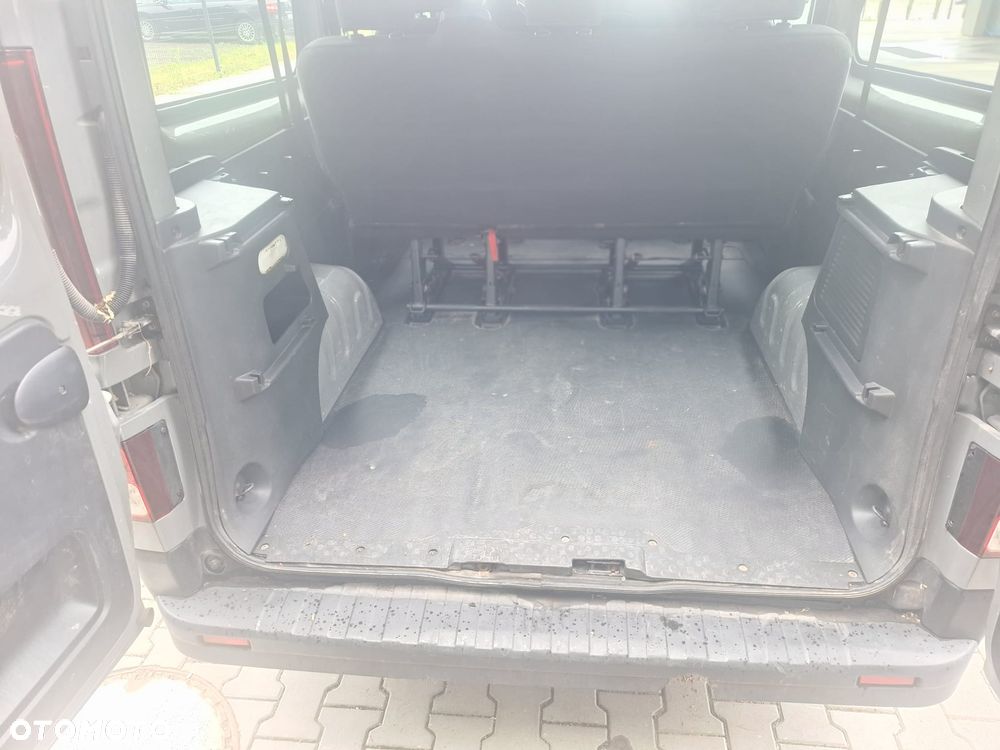 Renault Trafic Grand Passenger 3,0t Business - 15