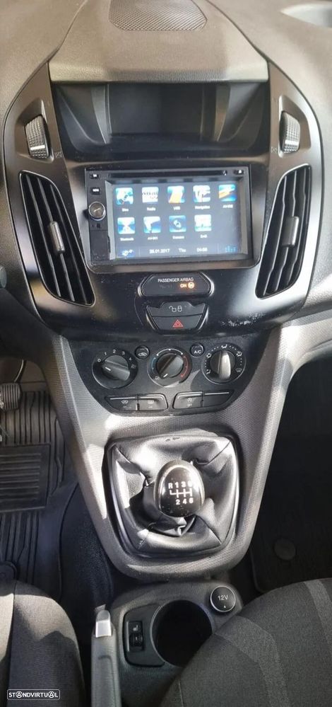 Ford Transit Connect L2 3 Lugares - 31