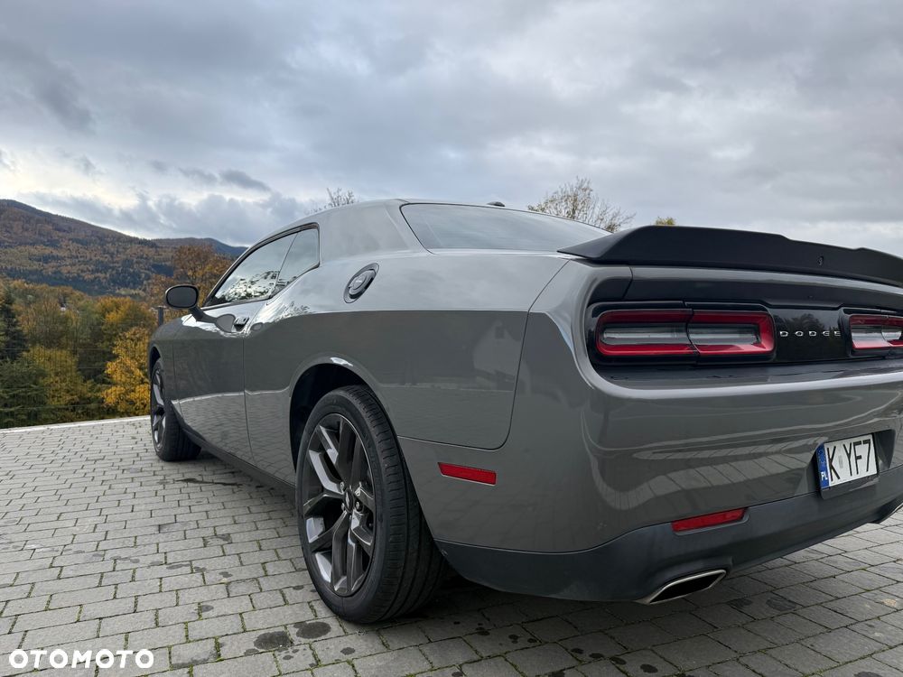 Dodge Challenger Automatik SXT Plus - 9