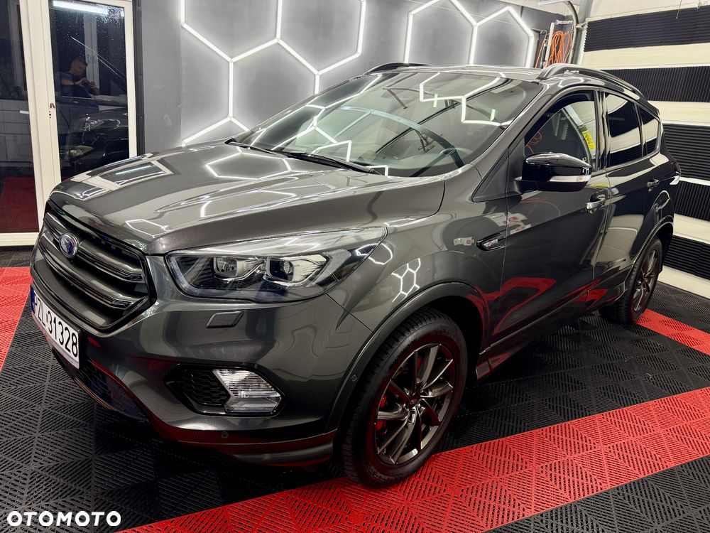 Ford Kuga 1.5 EcoBoost 2x4 ST-Line - 5