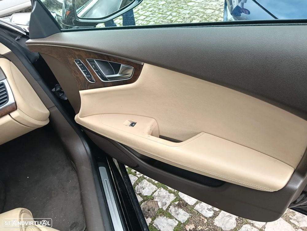 Audi A7 Sportback 3.0 TDI V6 quattro S-line S tronic - 29