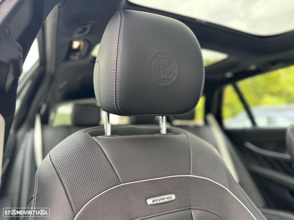 Mercedes-Benz E 63 AMG S 4-Matic+ - 12