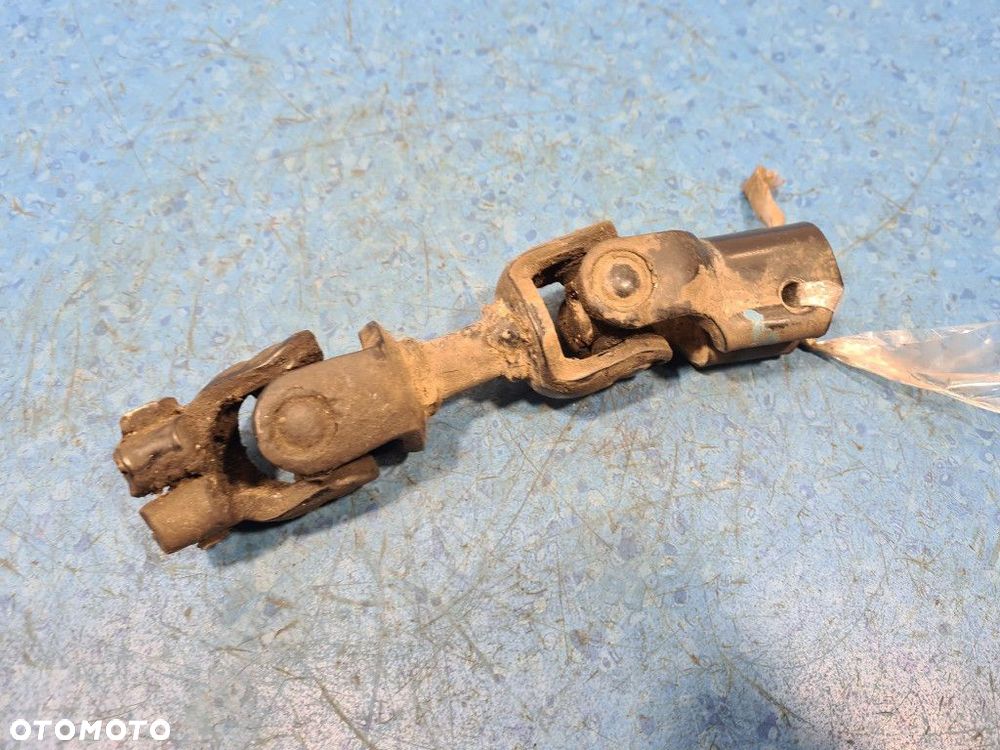 SUBARU IMPREZA I GC KOMBI KRZYŻAK KIEROWNICZY - 2