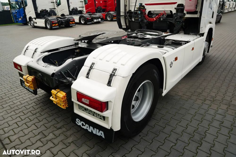 Scania R 520 / V8 / SISTEM HIDRAULIC / RETARDER / I-PARK COOL / FULL AIRMATIC / EURO 6 - 16